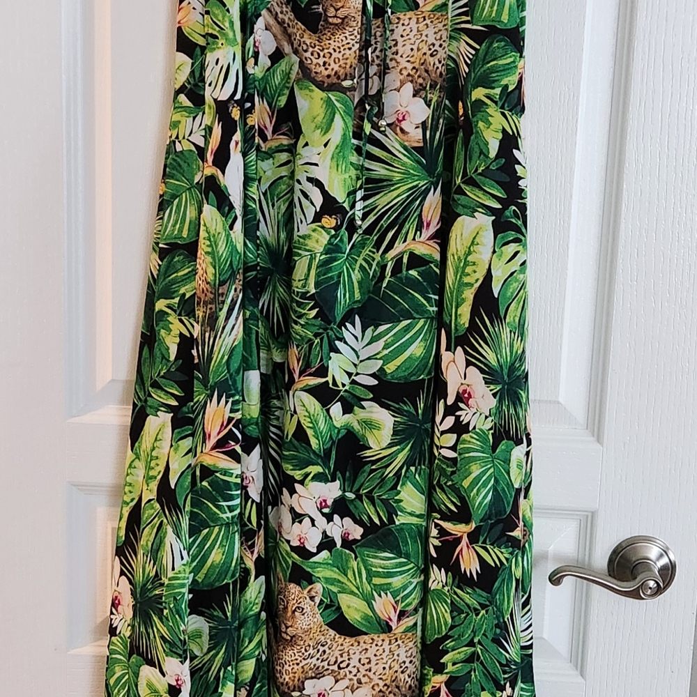 White House Black Market Tropical Print Dress